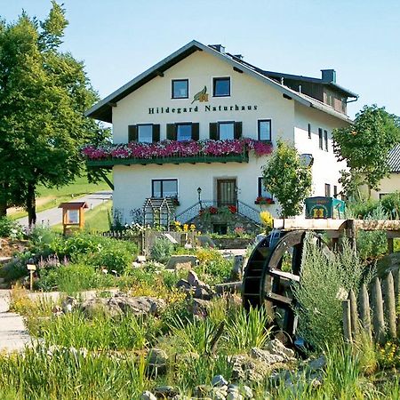 Hildegard Naturhaus Kirchberg bei Mattighofen Εξωτερικό φωτογραφία