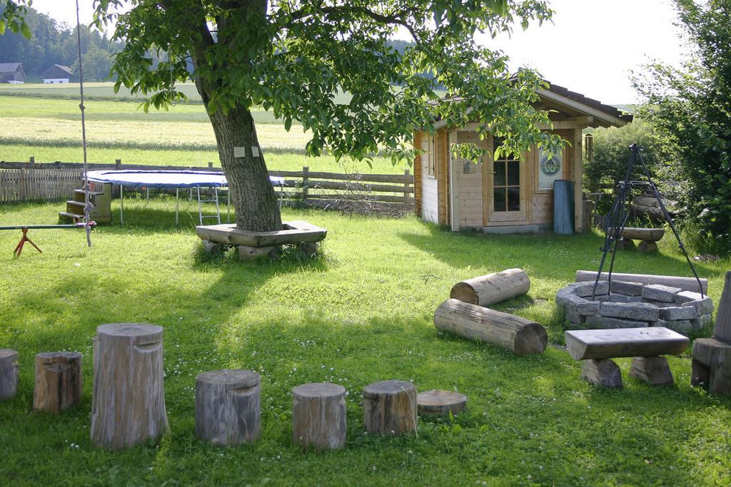 Hildegard Naturhaus Kirchberg bei Mattighofen Εξωτερικό φωτογραφία